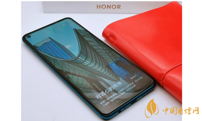 iQOOZ1x和榮耀Play4哪個好 iQOOZ1x和榮耀Play4性價比參數對比