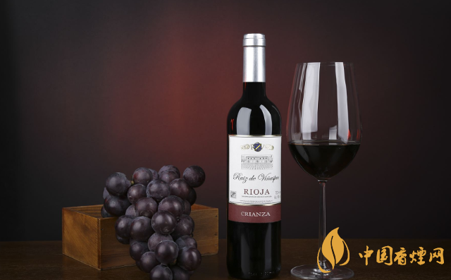 開(kāi)紅酒的小妙招 沒(méi)有開(kāi)瓶器怎么開(kāi)紅酒