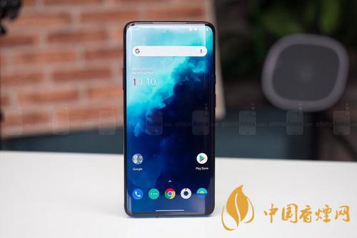 OnePlus8Pro和iPhone11對(duì)比測(cè)評(píng)-哪款更好？