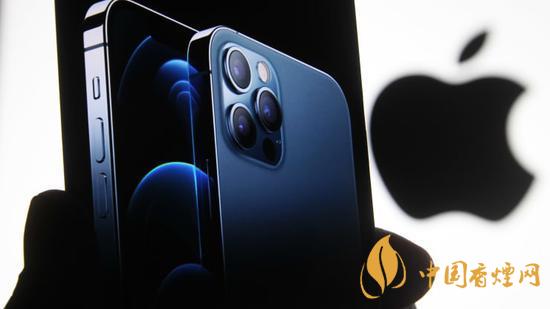 iPhone12中國預(yù)定量三天超15萬部 iPhone12預(yù)約超量火爆！