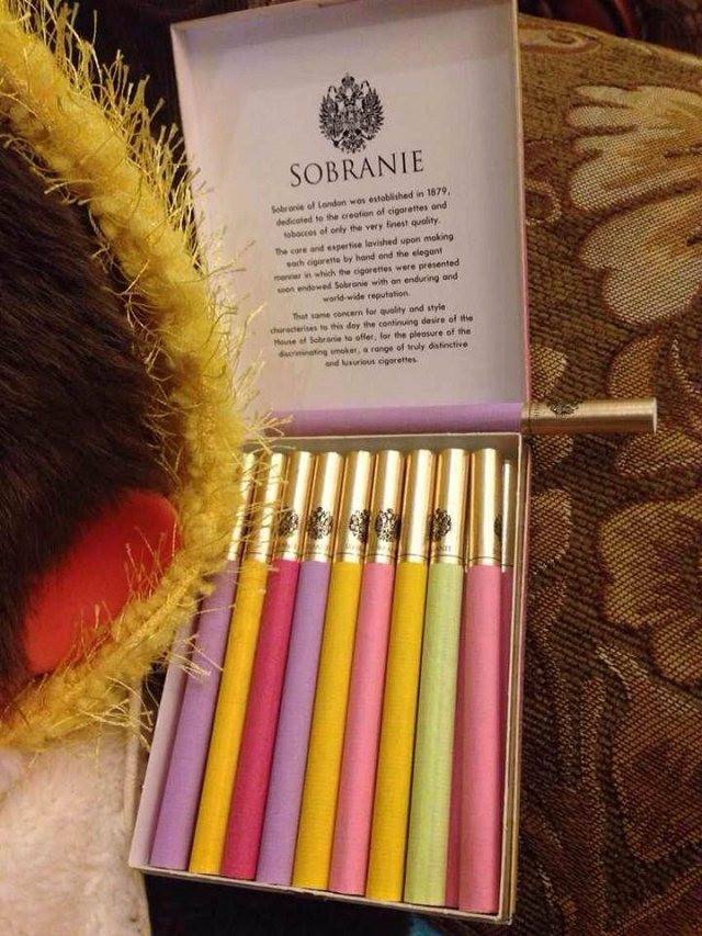 10元進口女士香煙排行榜，圣羅蘭香煙你見過嗎