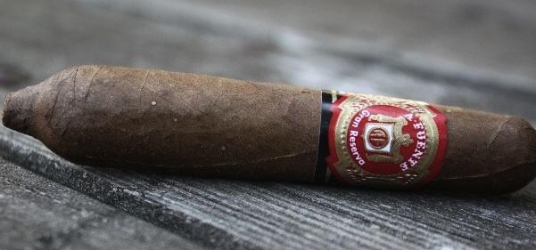 雪茄濕度大了怎么辦 雪茄霉了還能抽嗎(能)