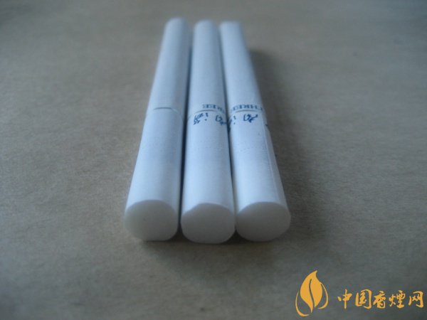 中南海香煙價(jià)格表圖 中南海1mg專(zhuān)供出口多少錢(qián)